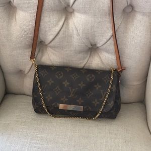 Authentic Louis Vuitton Favorite PM CrossBody